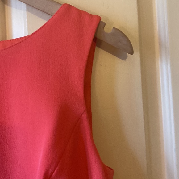 NWT Tahari Arthur S Levine Dress Coral Size 4 - Picture 3 of 11